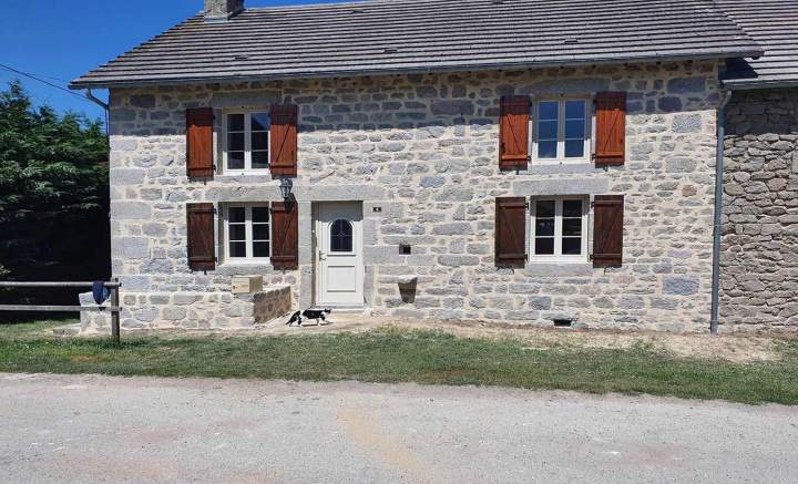 Embellissement des murs extérieurs Auzances